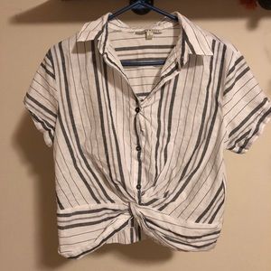 Knot shirt
